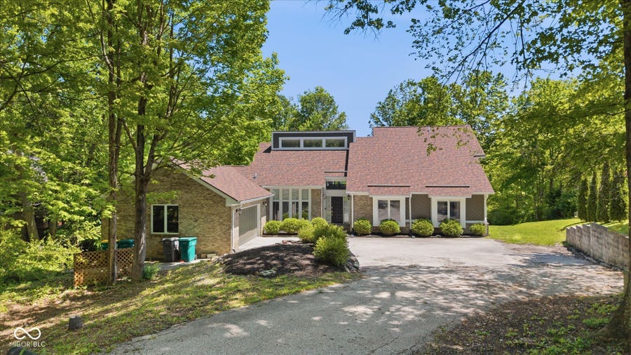Property photo for 8631 Bay Colony Drive, Indianapolis, IN