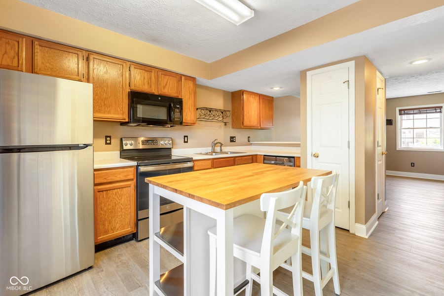 Property photo for 765 E Sherwood Hills Drive, Bloomington, IN
