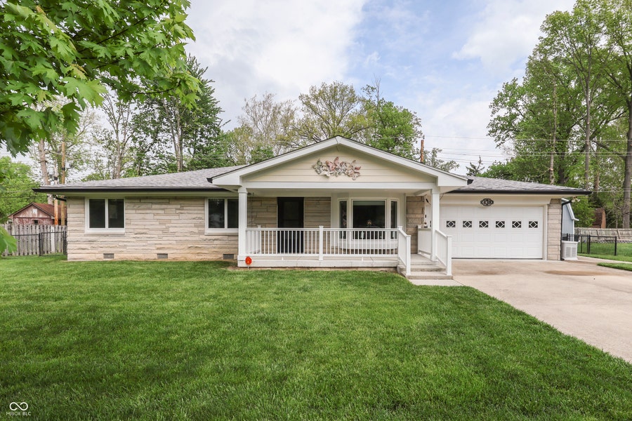 Property photo for 438 Griffin Road, Indianapolis, IN