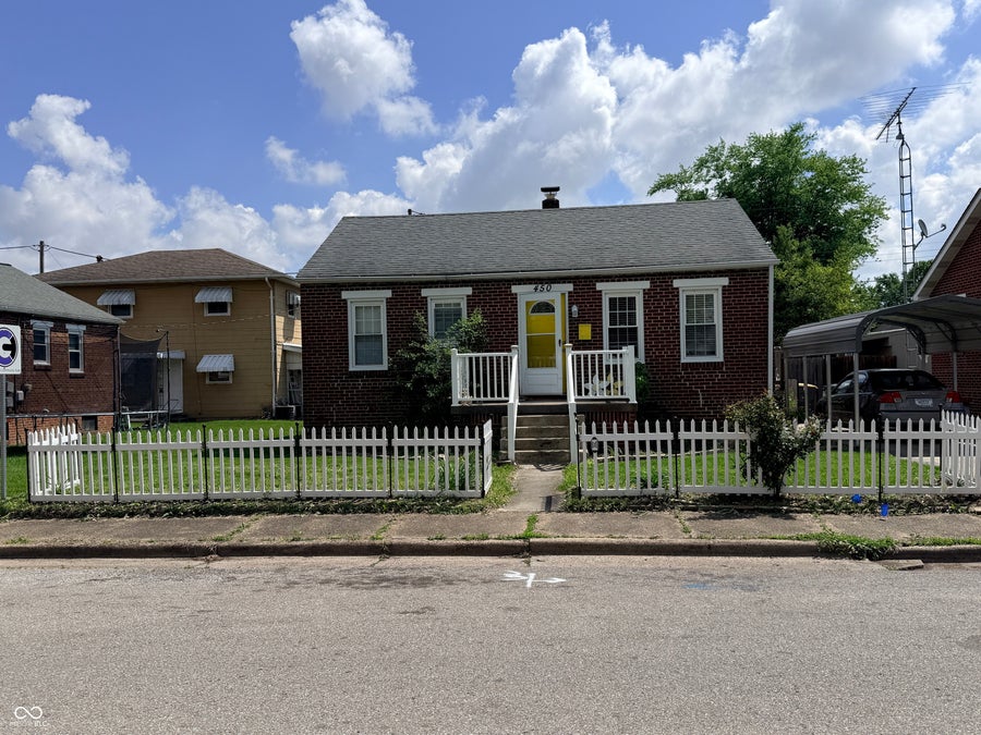 Property photo for 450 Kessler Boulevard, Seymour, IN