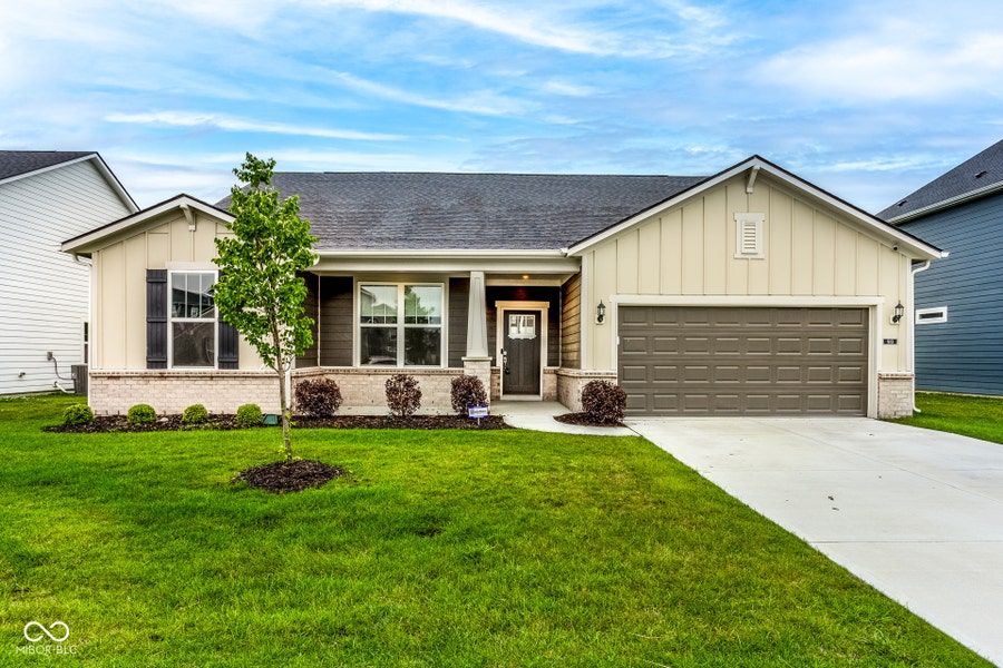 Property photo for 910 Jordan Court, Avon, IN