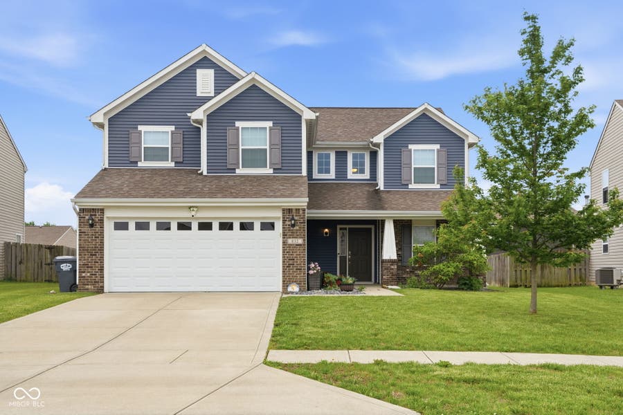 Property photo for 832 Snowberry Run, Greenwood, IN