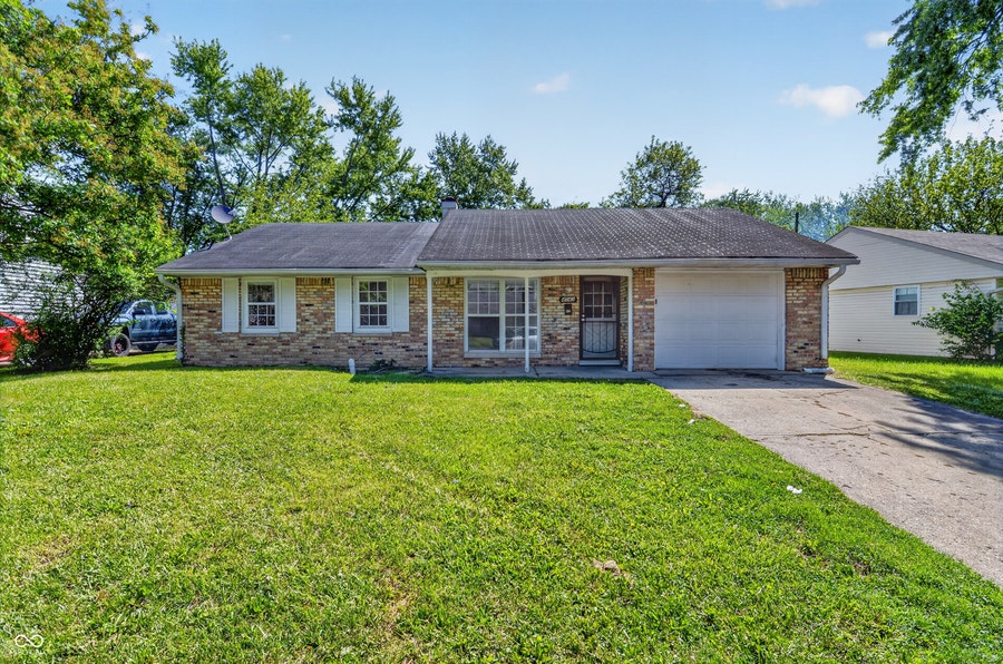 Property photo for 4043 Alsace Place, Indianapolis, IN
