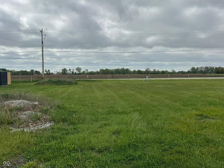 Property photo for 103 Sunburst Circle, Alexandria, IN