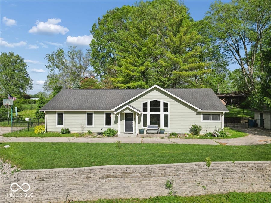Property photo for 921 E Main Street, Greenfield, IN