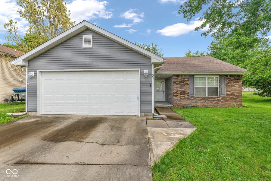Property photo for 33 Cottonwood Court, Greencastle, IN