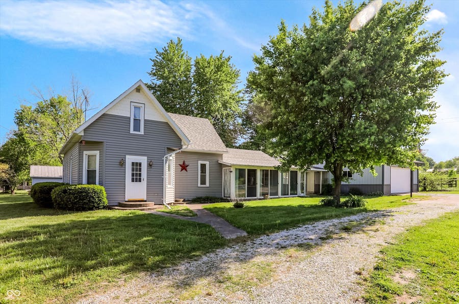Property photo for 9184 S Geneva Main Street, Flat Rock, IN