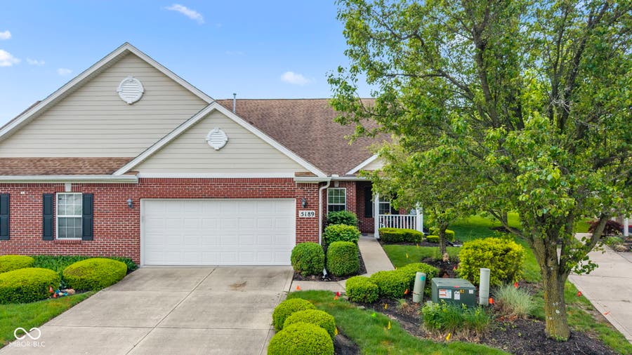 Property photo for 5189 Bally Bunion Drive, Avon, IN