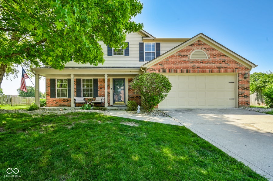Property photo for 1213 Barrington Drive, Greenwood, IN