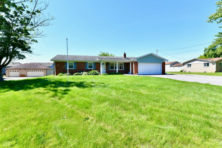 Property photo for 4189 E County Road 100 N, Avon, IN