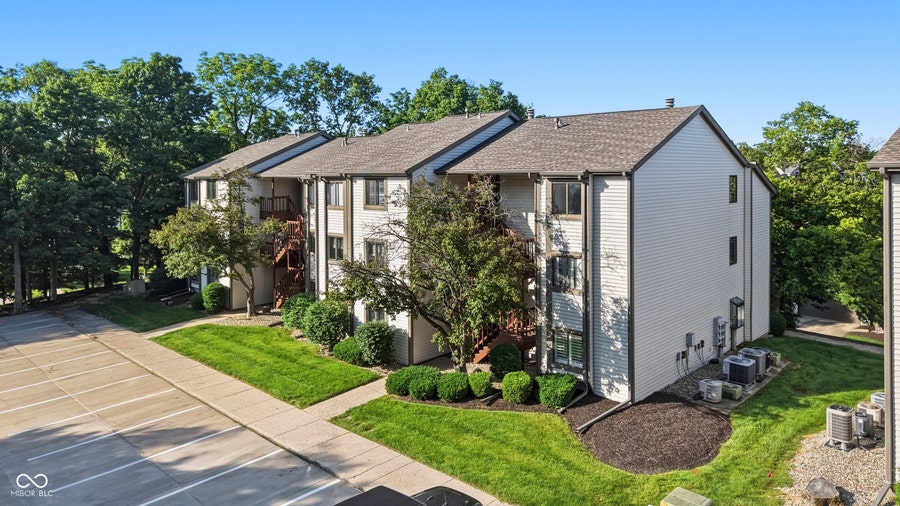 Property photo for 8140 Shorewalk Drive, Indianapolis, IN