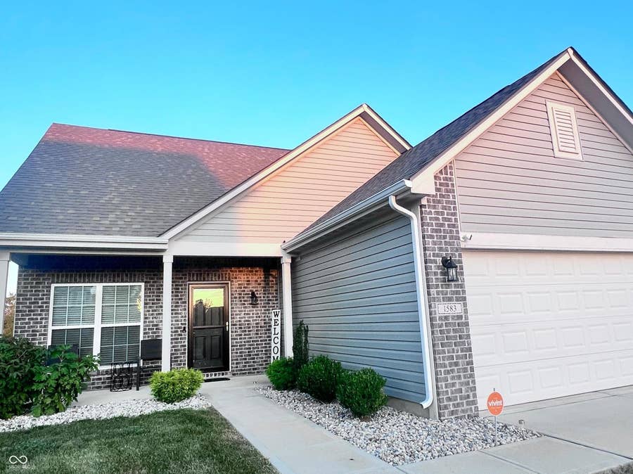 Property photo for 1583 N Creekwater Pass, Greenfield, IN