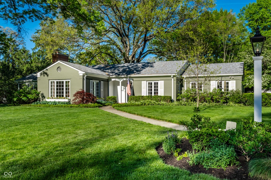 Property photo for 7440 Holliday Drive E, Indianapolis, IN