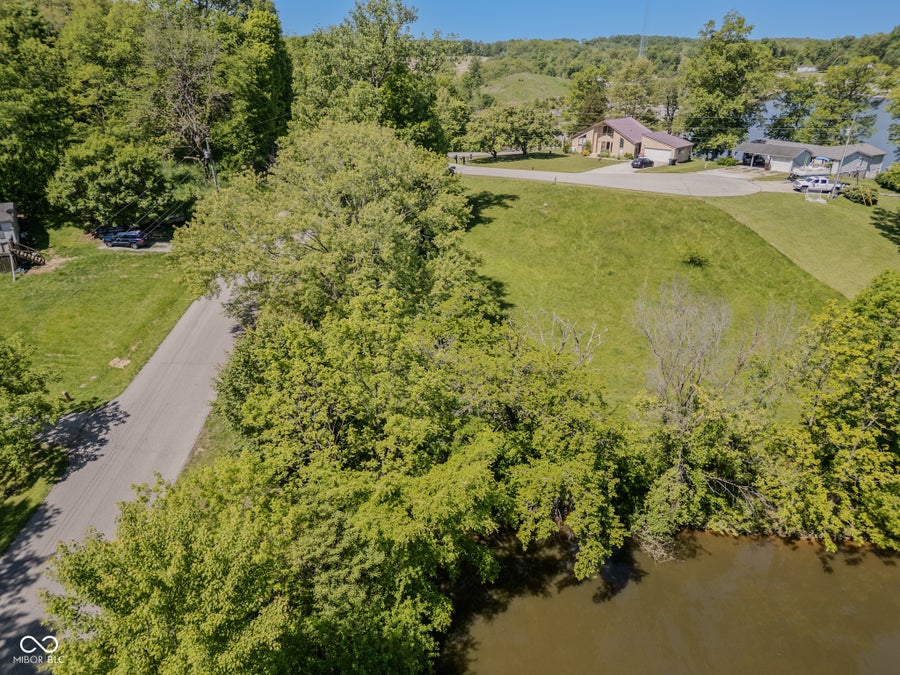 Property photo for 3831 Country Manor E, North Vernon, IN