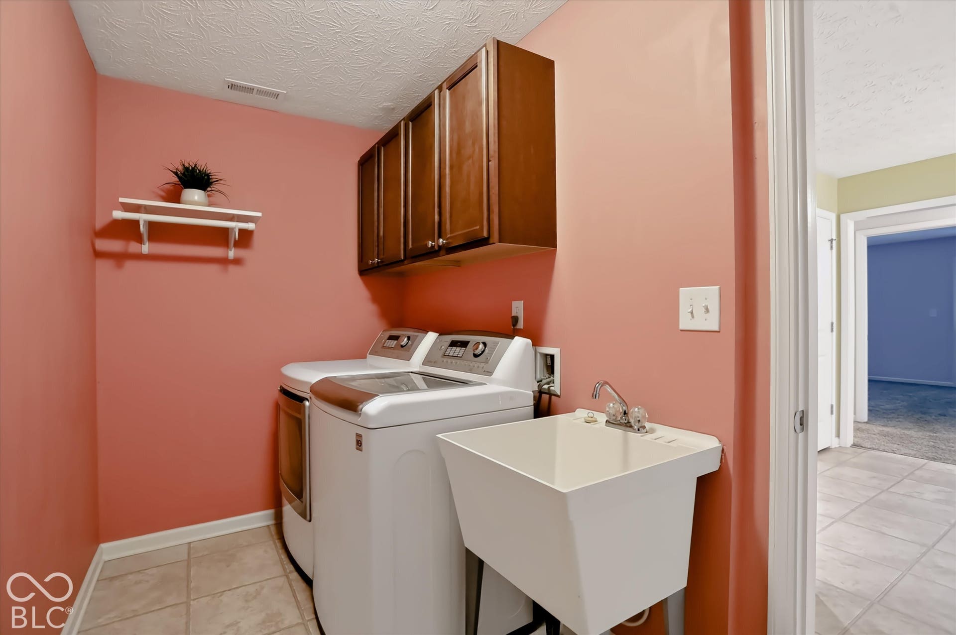 5517 Blairwood Drive, Indianapolis, IN 46237