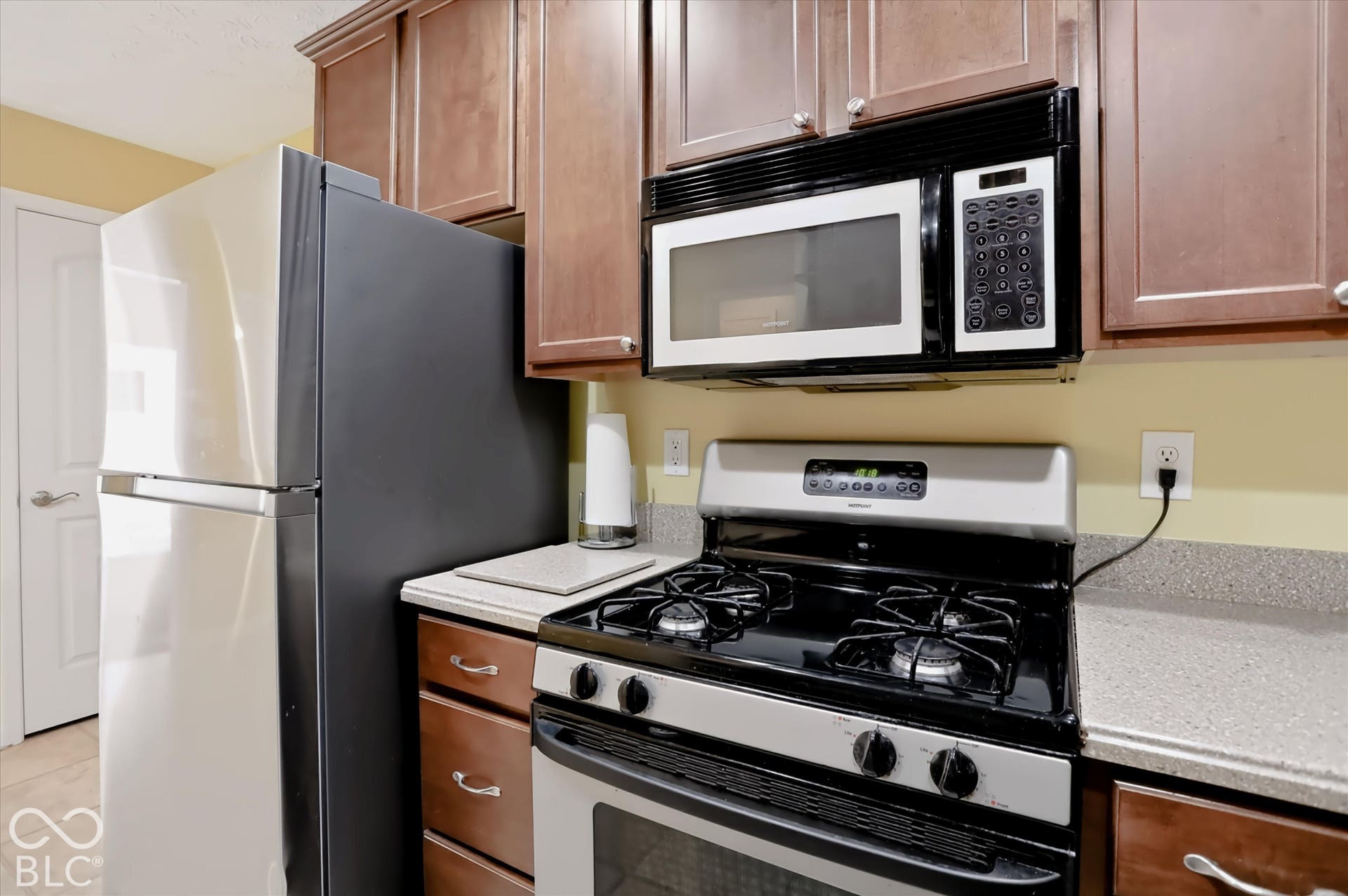 5517 Blairwood Drive, Indianapolis, IN 46237