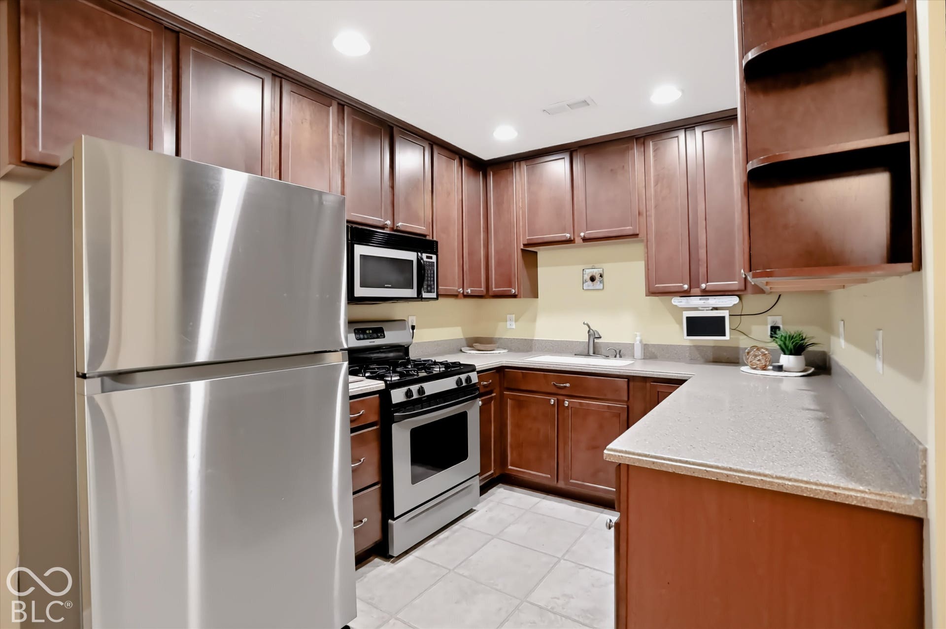 5517 Blairwood Drive, Indianapolis, IN 46237