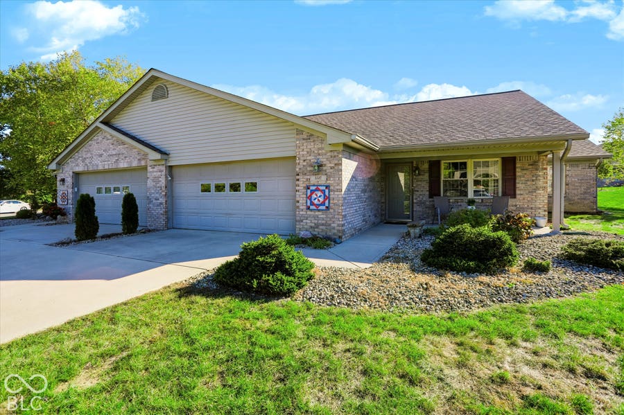 Property photo for 5517 Blairwood Drive, Indianapolis, IN