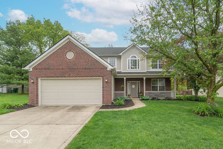 Property photo for 715 Hohlier Lane, Avon, IN