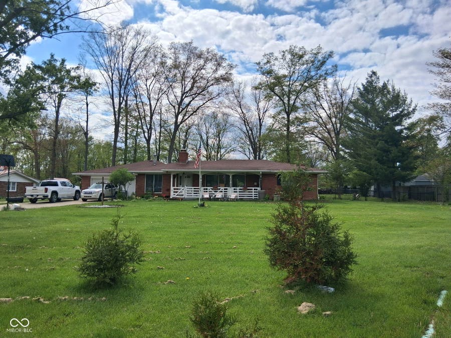 Property photo for 27 N Scatterfield Road, Anderson, IN