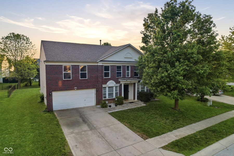 Property photo for 5928 Magnificent Lane, Indianapolis, IN