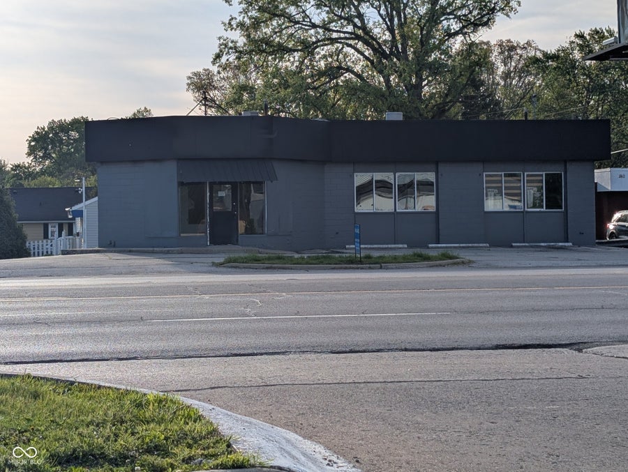 Property photo for 524 S Scatterfield Road, Anderson, IN