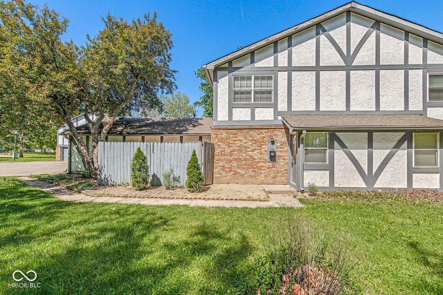 Property photo for 9850 Haven Court, Indianapolis, IN