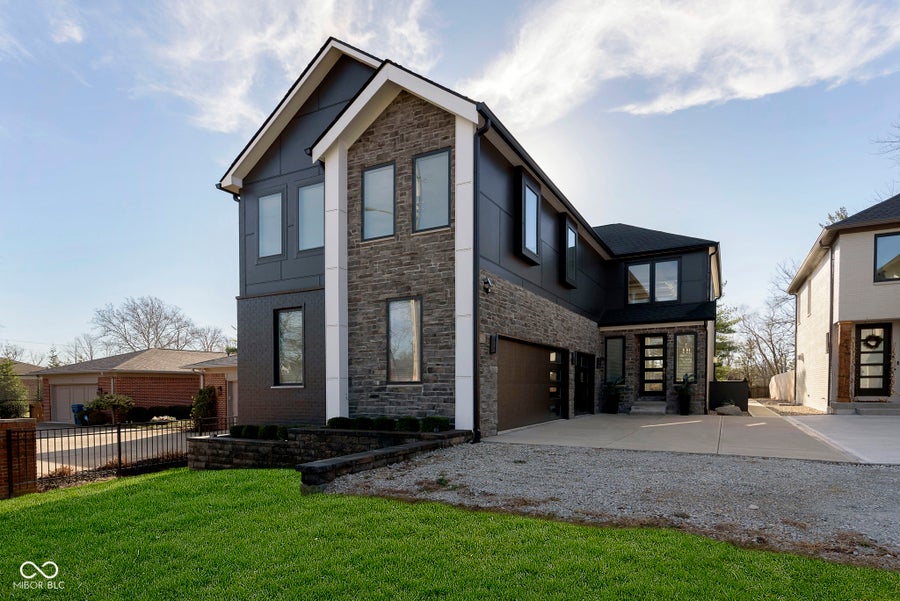 Property photo for 429 W 86th Street, Indianapolis, IN