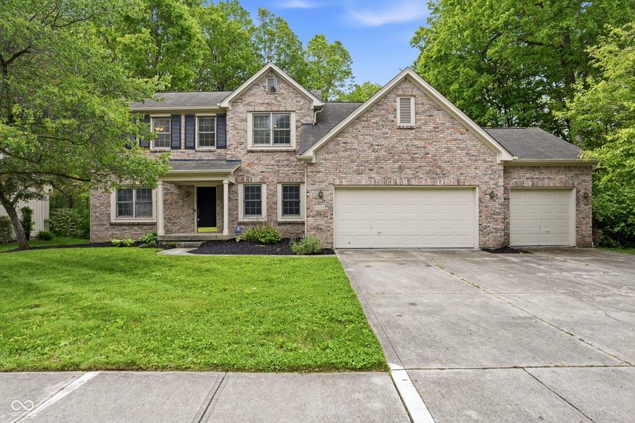 Property photo for 5133 Robinsrock Way, Indianapolis, IN