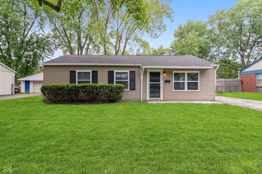 Property photo for 8128 Barry Road, Indianapolis, IN