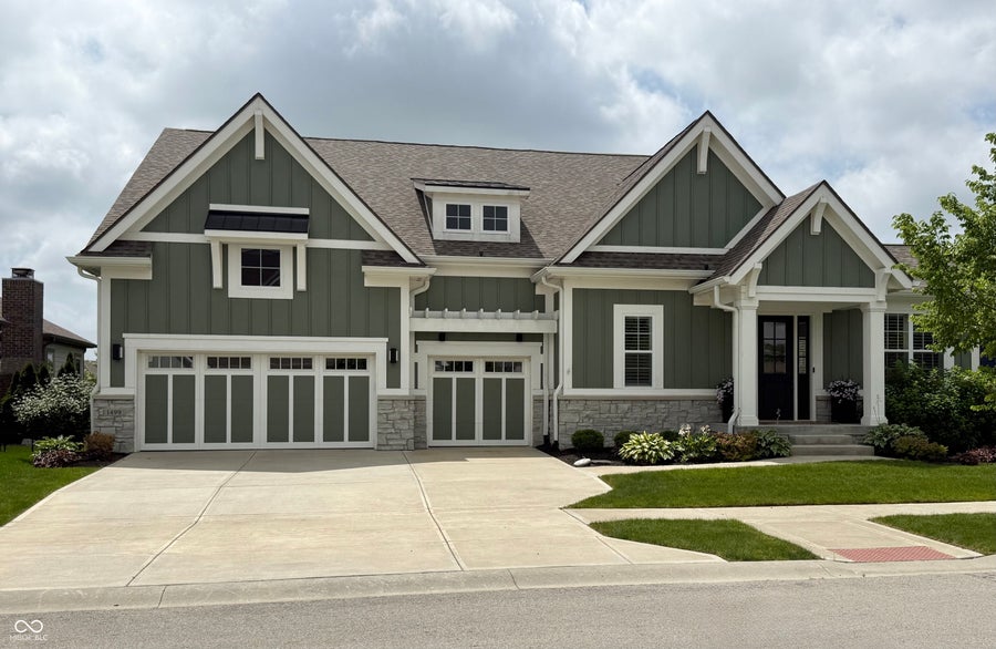 Property photo for 1499 Avondale Drive, Westfield, IN