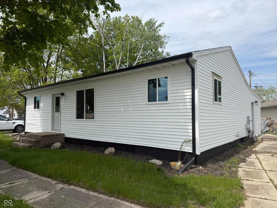 Property photo for 562 Roanoke Road, Kingsford Heights, IN
