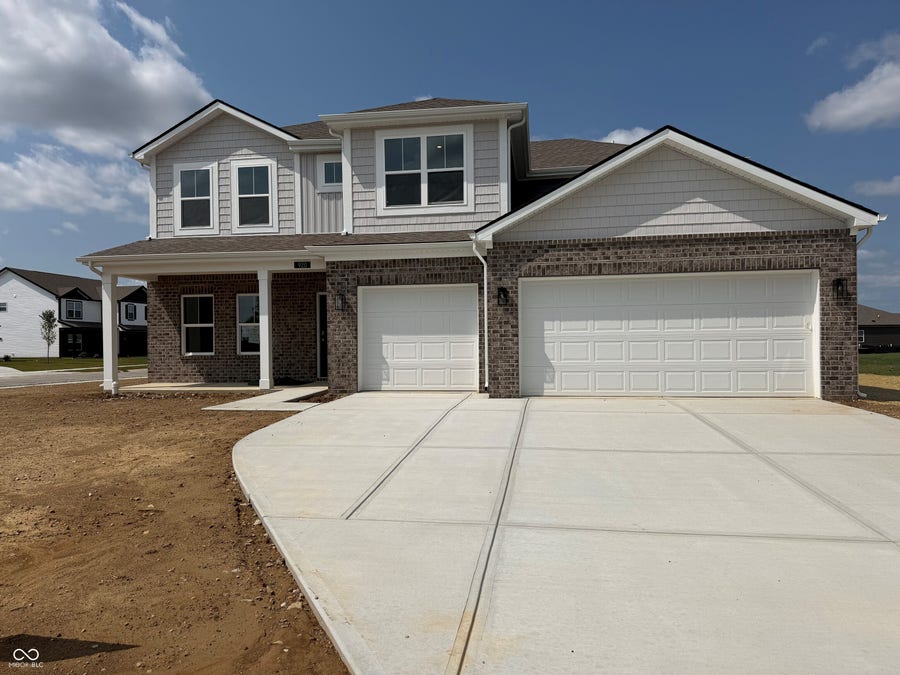 Property photo for 920 Saddlebrook Farms Boulevard, Whiteland, IN