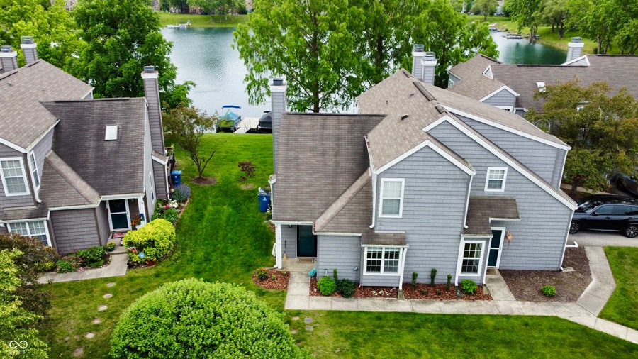 Property photo for 2829 Somerset Bay, Indianapolis, IN