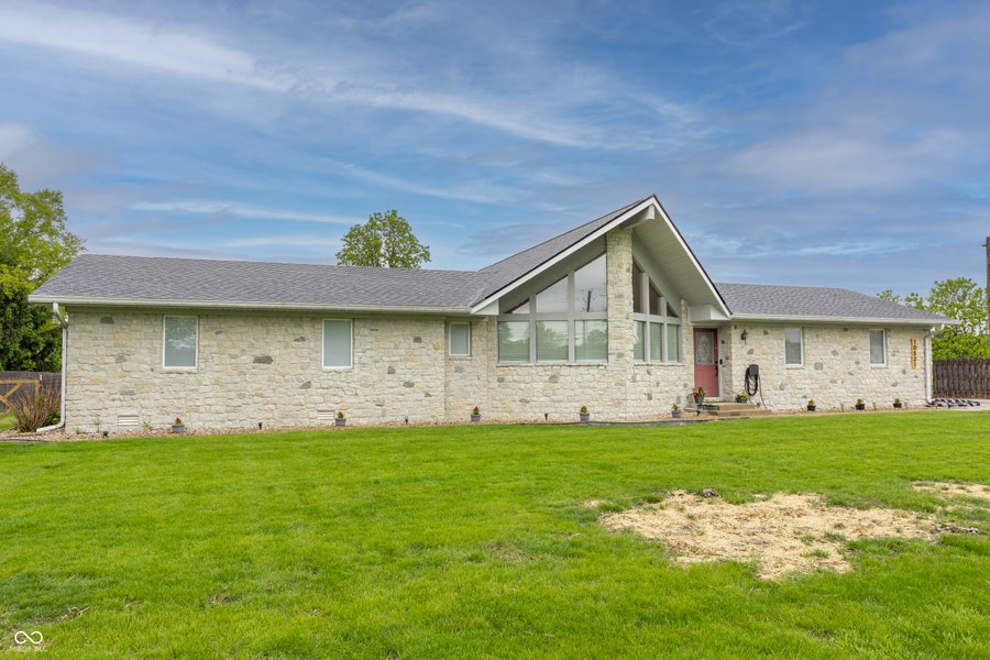 Property photo for 10531 E County Road 600 N, Indianapolis, IN