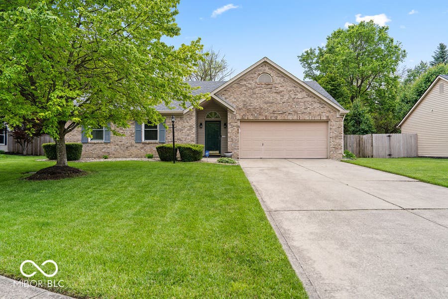 Property photo for 12645 Pine Grove Court, Indianapolis, IN