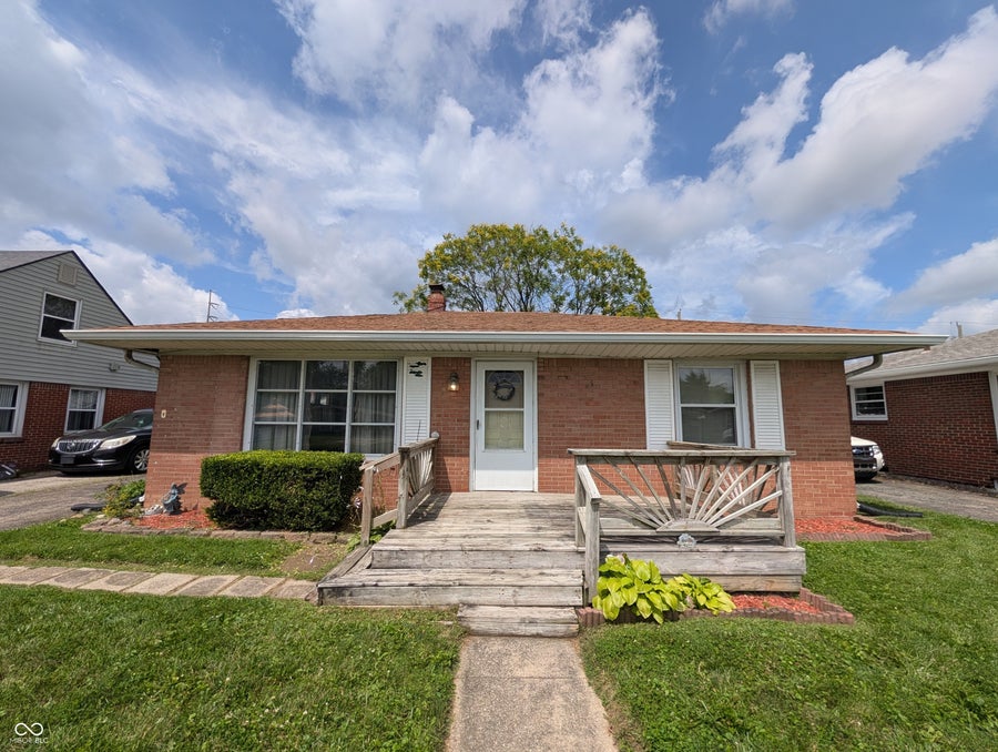 Property photo for 1616 Englewood Drive, Indianapolis, IN