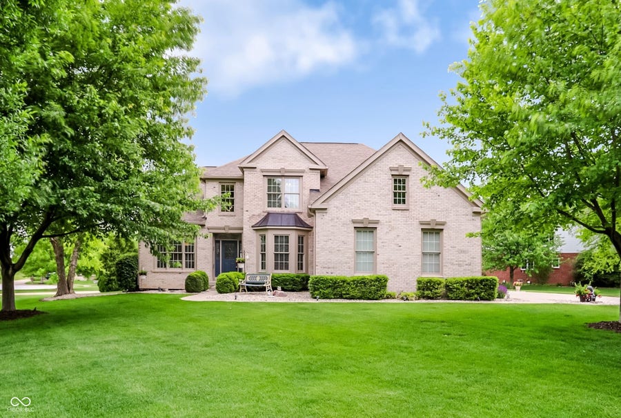 Property photo for 896 Silverleaf Drive, Greenwood, IN