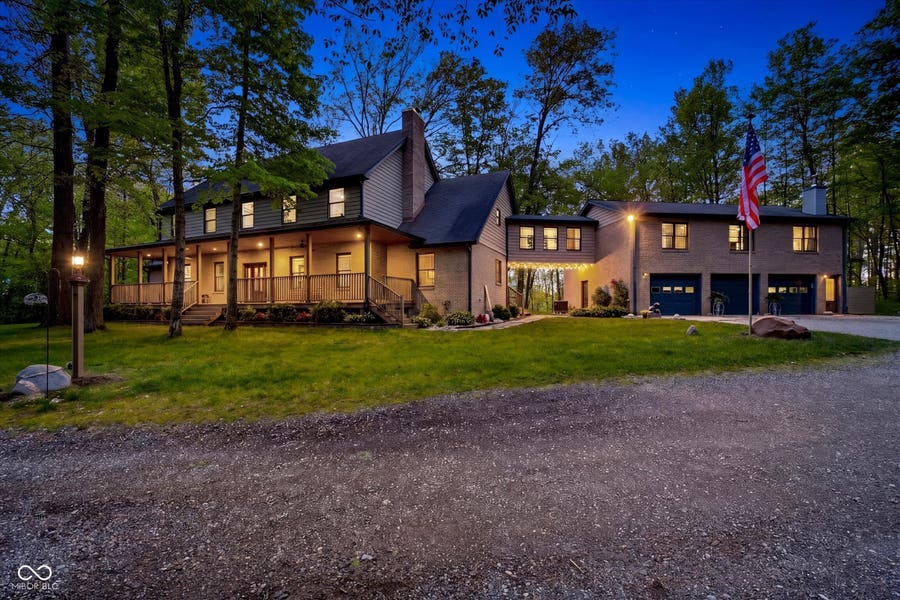 Property photo for 883 S 800 W, Indianapolis, IN