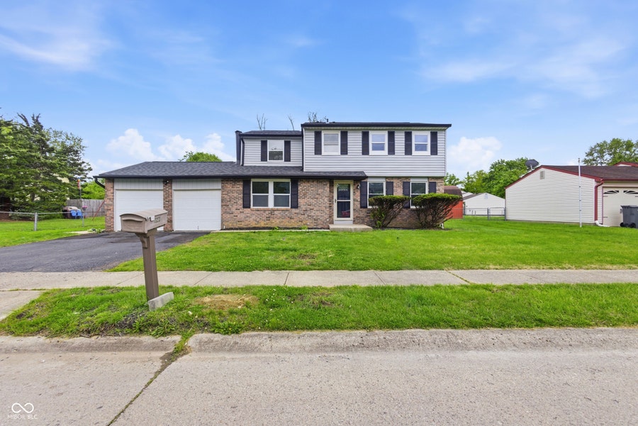 Property photo for 8909 Mariposa Drive, Indianapolis, IN