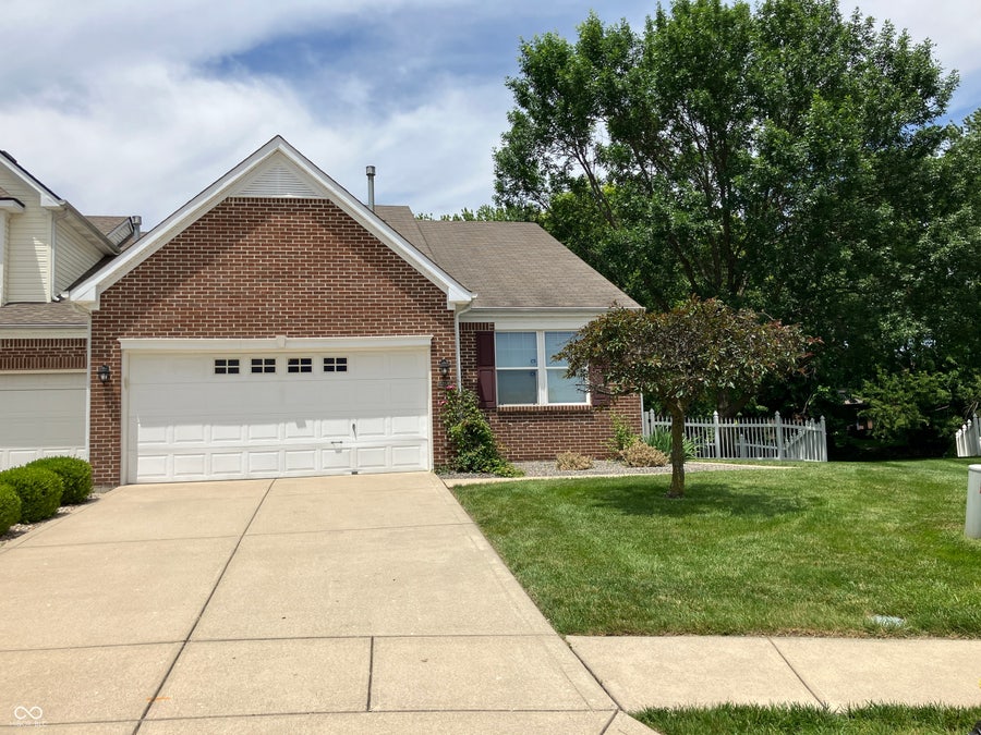 Property photo for 3352 Eaton Mews Court, Greenwood, IN
