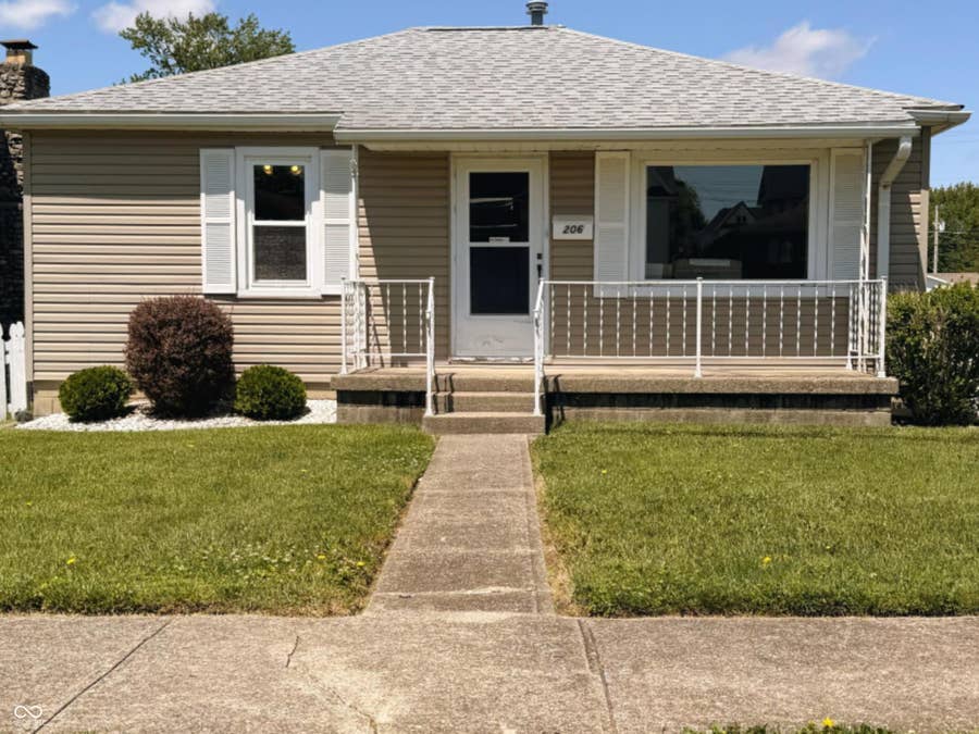 Property photo for 206 W 2nd Street N, Greensburg, IN