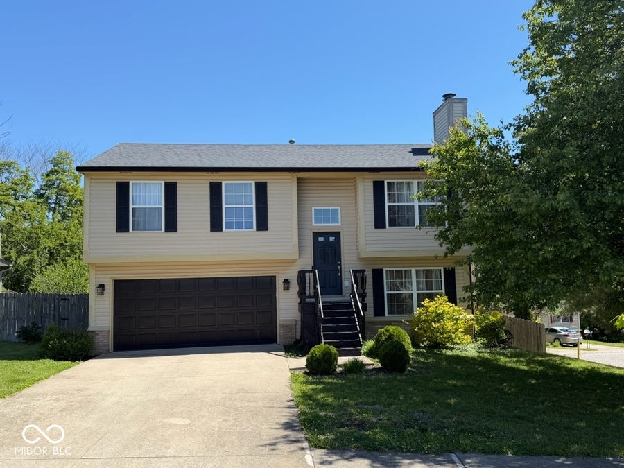 Property photo for 2607 S Southern Pines Court, Bloomington, IN