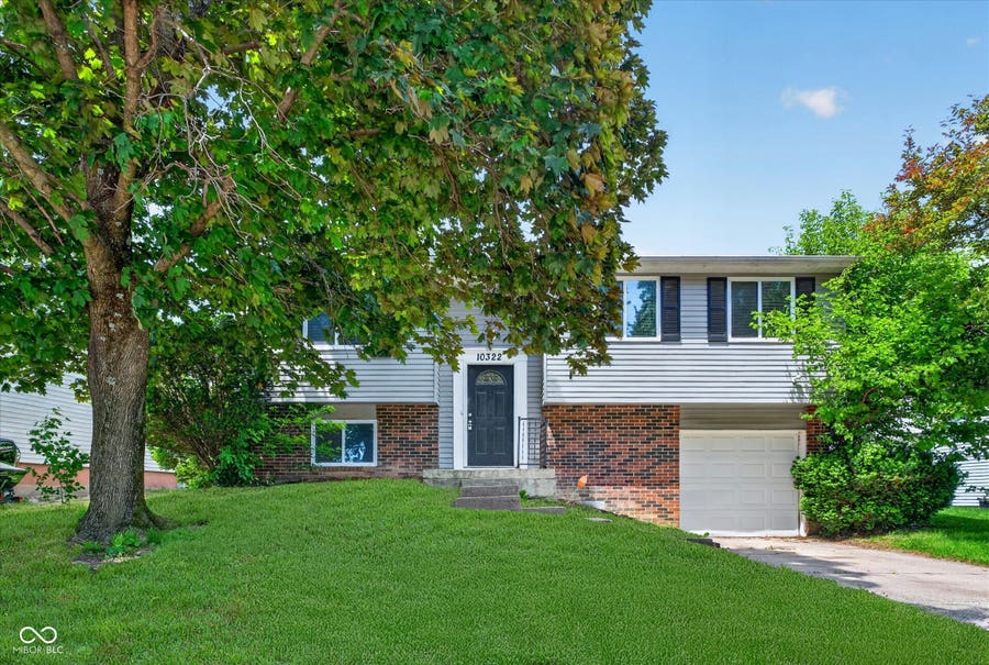 Property photo for 10322 Starview Drive, Indianapolis, IN
