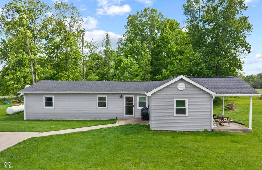 Property photo for 8000 N County Road 380 W, Scipio, IN