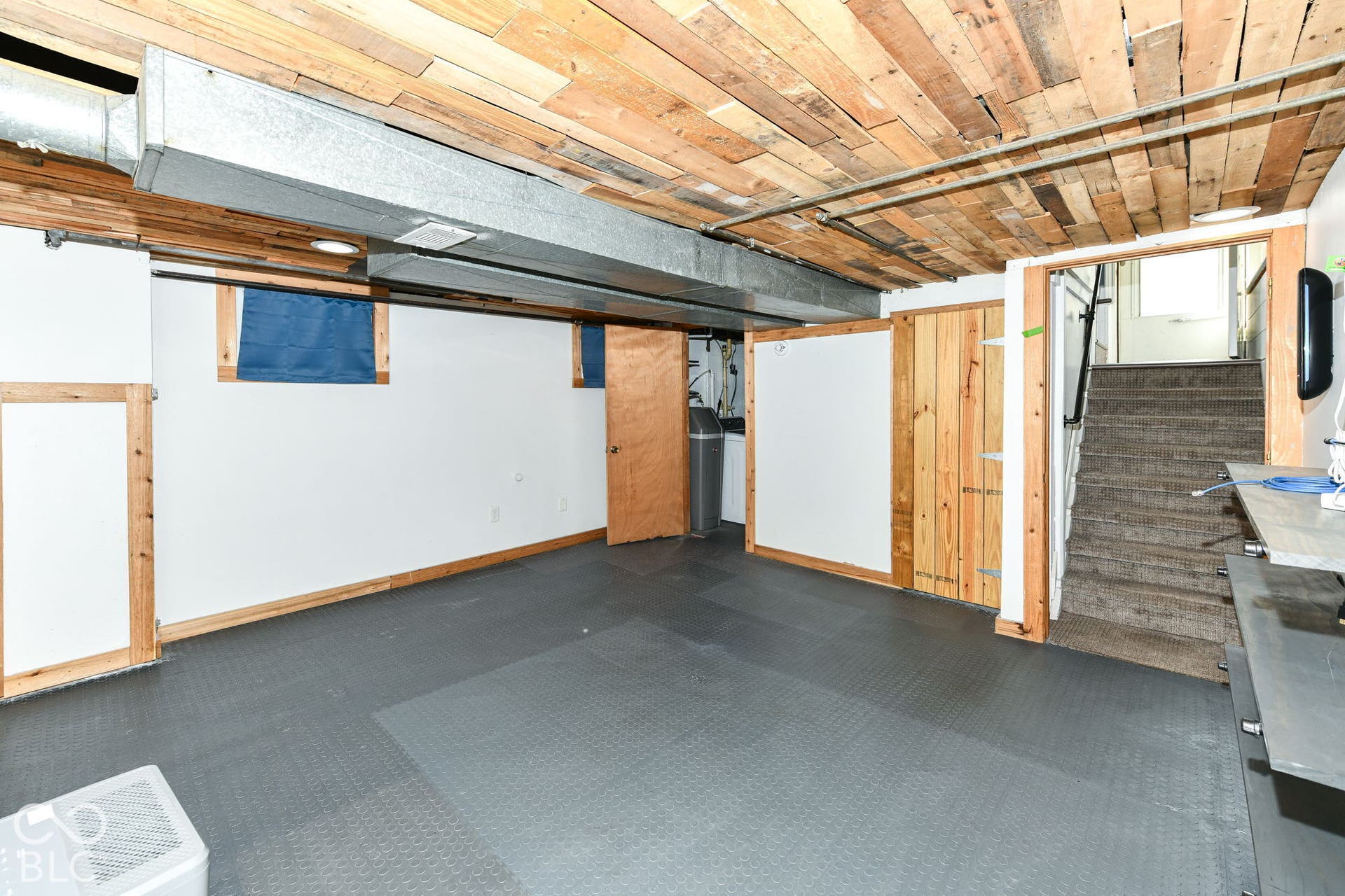 1828 N Lynhurst Drive, Indianapolis, IN 46224 1828 N Lynhurst Drive, Indianapolis, IN 46224
