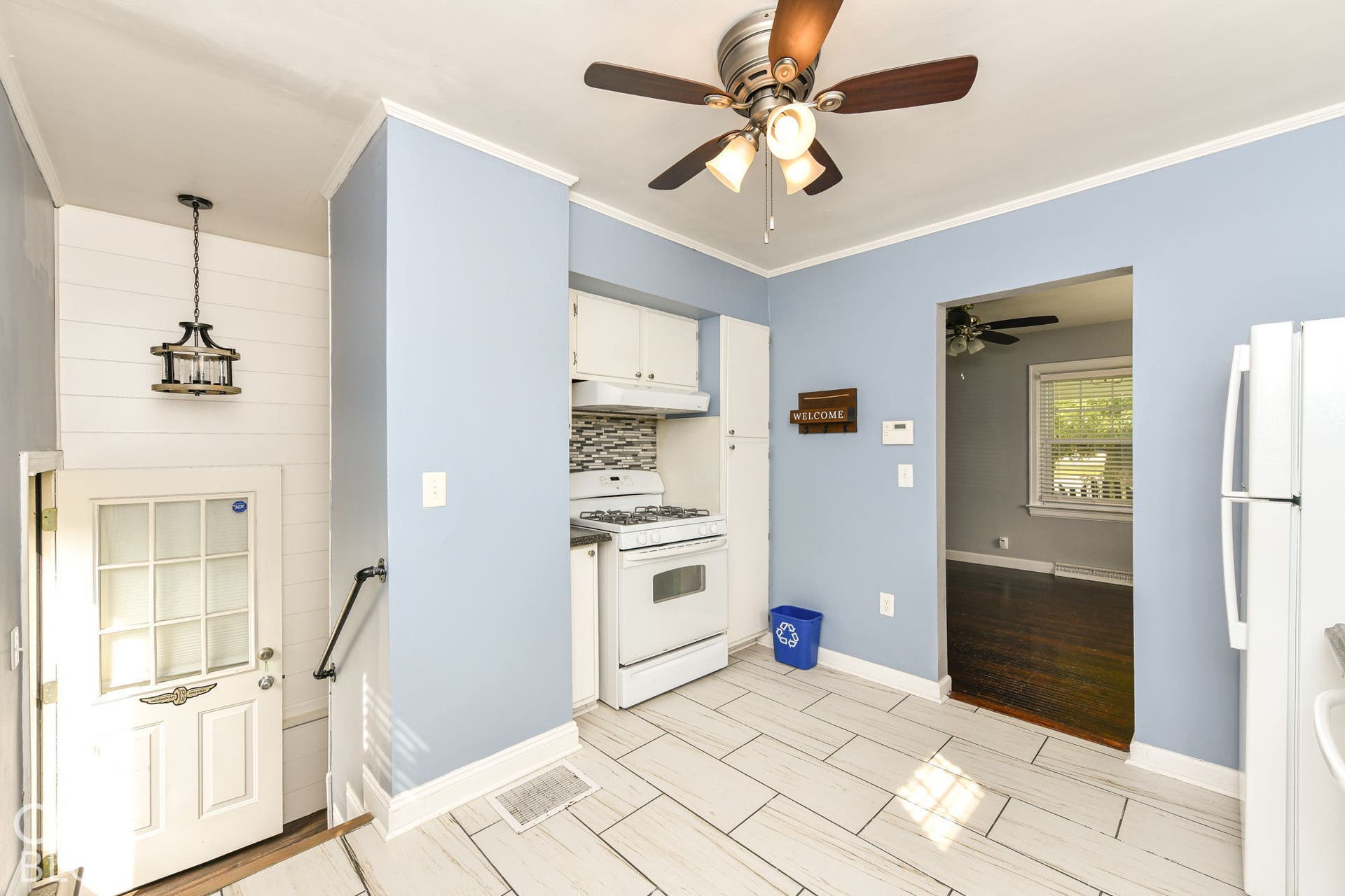 1828 N Lynhurst Drive, Indianapolis, IN 46224 1828 N Lynhurst Drive, Indianapolis, IN 46224