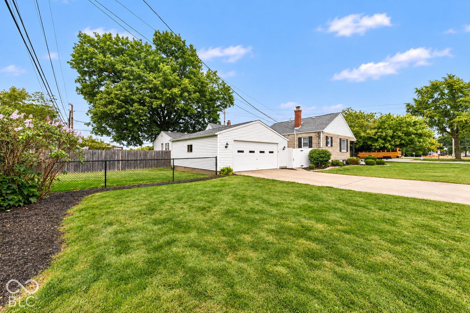 1828 N Lynhurst Drive, Indianapolis, IN 46224 1828 N Lynhurst Drive, Indianapolis, IN 46224