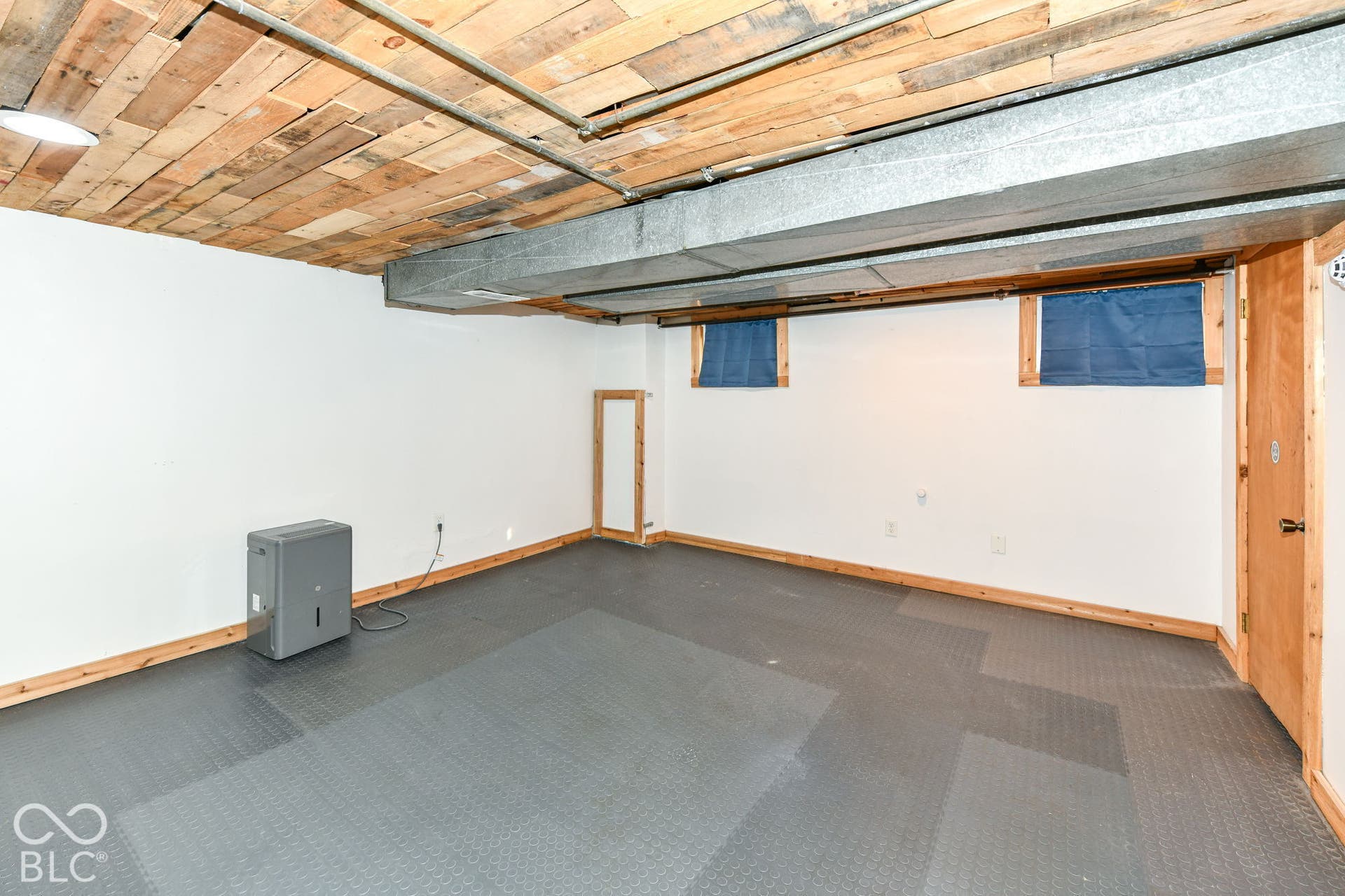 1828 N Lynhurst Drive, Indianapolis, IN 46224 1828 N Lynhurst Drive, Indianapolis, IN 46224