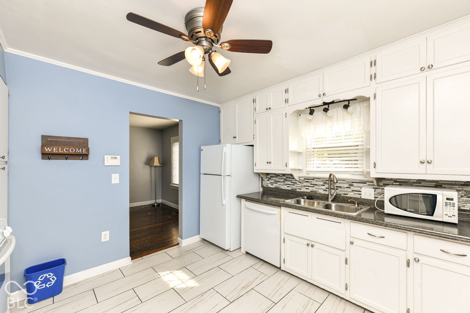 1828 N Lynhurst Drive, Indianapolis, IN 46224 1828 N Lynhurst Drive, Indianapolis, IN 46224
